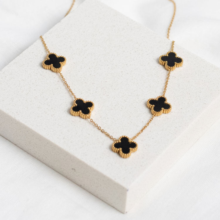 BLACK FLOWER NECKLACE