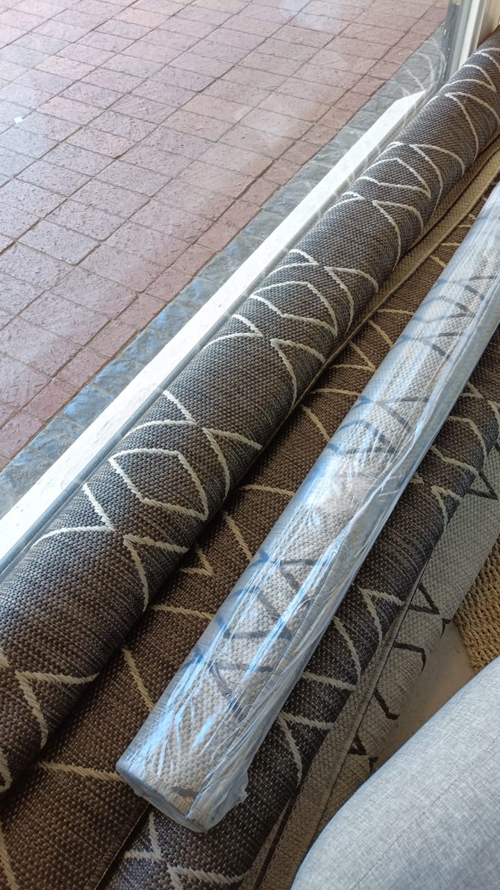 UPCYCLED WOVEN INDOOR & OUTDOOR REVERSABLE MAT ASSORTED