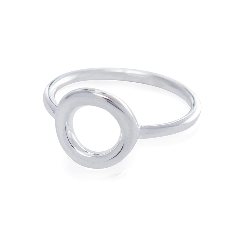 HOLLOW CIRCLE RING