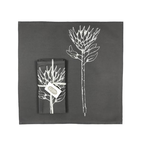 KING PROTEA WHITE ON GREY NAPKIN SET OF FOUR